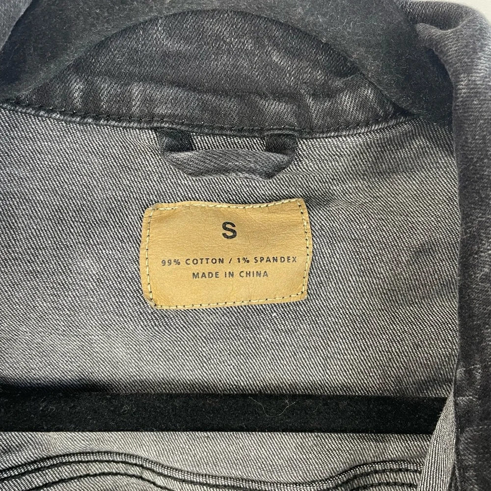 Altra Black Denim Graphic Long Sleeve Patch “Stay Out There” Jacket S Women’s - Picture 9 of 12